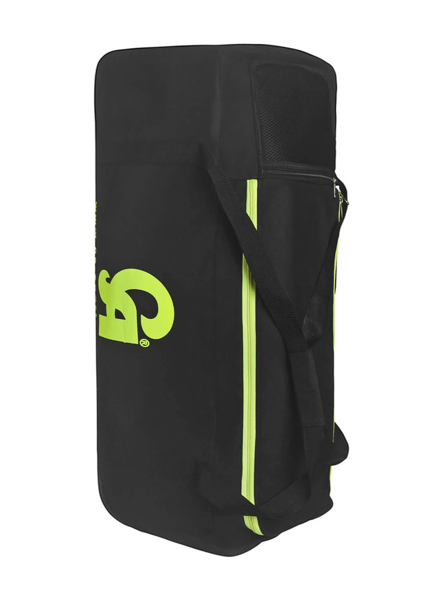 CA PRO 8000 Kitbag with Wheels